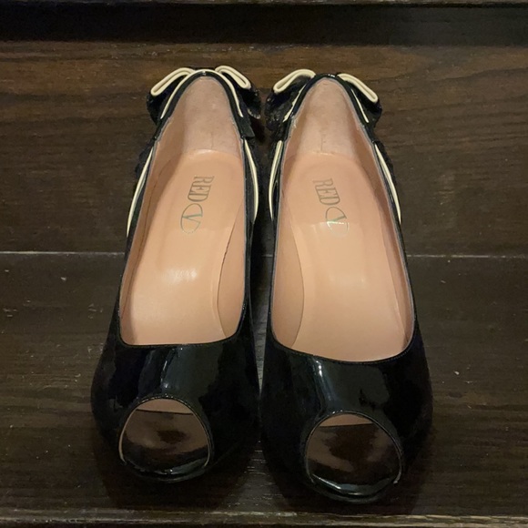 Valentino RED Heels - Picture 3 of 8
